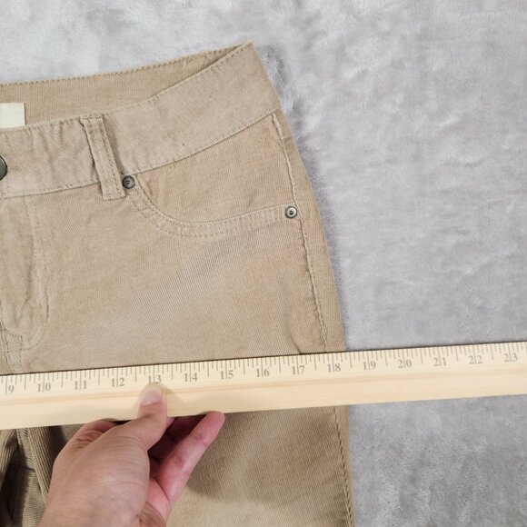 d. jeans New York Corduroy Stretchy Slim Pants Tan Women's Size 10 - Picture 8 of 11